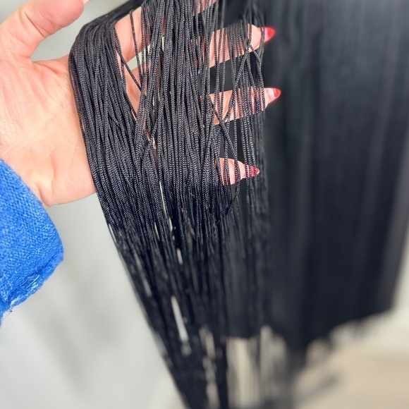 Carmen Black Loose Sleeveless Fringe Top (S) - Picture 4 of 8